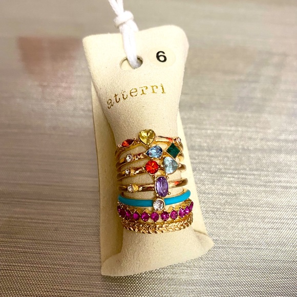 atterri Jewelry - Set of 7 BRAND NEW gold toned rings size 6 ❤️❤️❤️